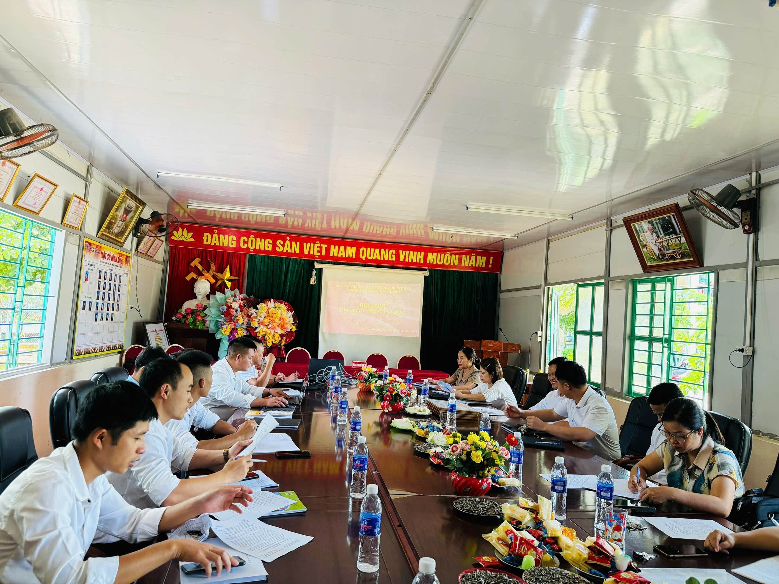 Đ/c Kiều Việt Hưng thông qua QC hoạt động của cơ quan